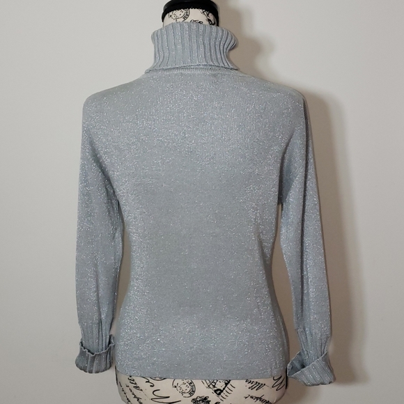 Joseph A vintage light blue and silver metallic sweater - Picture 2 of 2